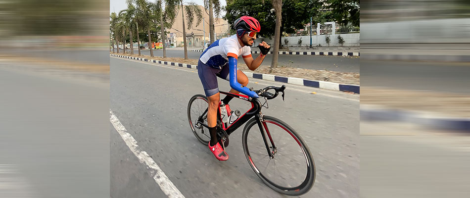 Flame Alumni Divij Shah Rides to the Very Top in Pursuit Of His Passions